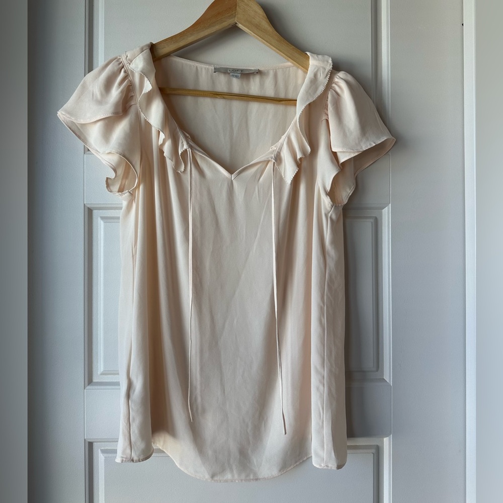 LOFT Peach Ruffle Sleeve Blouse